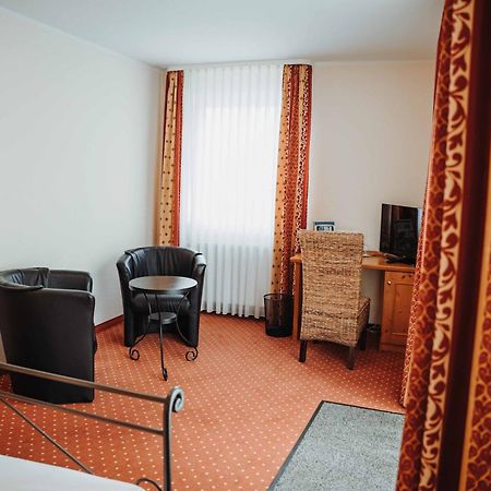 Hotel Am Wallgraben Brilon Pokoj fotografie