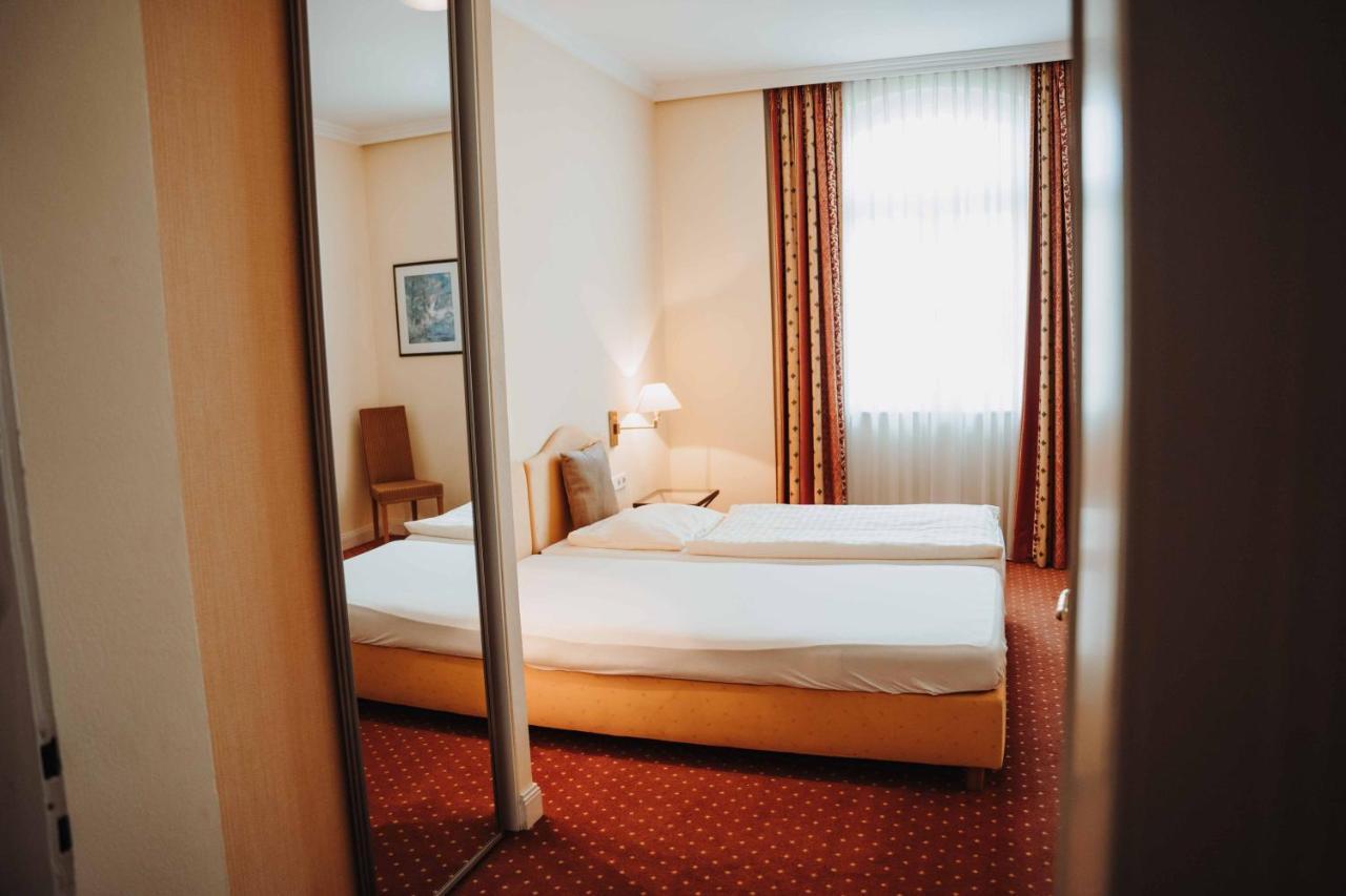 Hotel Am Wallgraben Brilon Pokoj fotografie